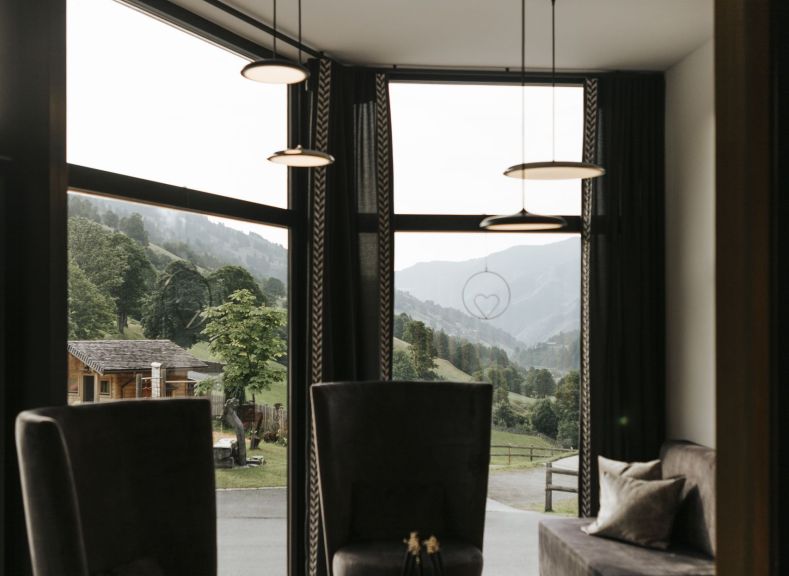 Empfang und Gastfreundschaft im Hotel Thurnerhof – Saalbach Hinterglemm