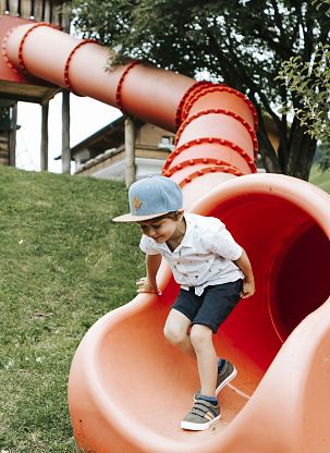 Kinderparadies am Thurnerhof – Spielplatzspaß in Saalbach Hinterglemm