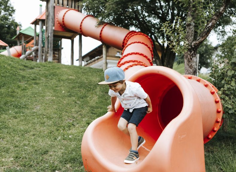Kinderparadies am Thurnerhof – Spielplatzspaß in Saalbach Hinterglemm