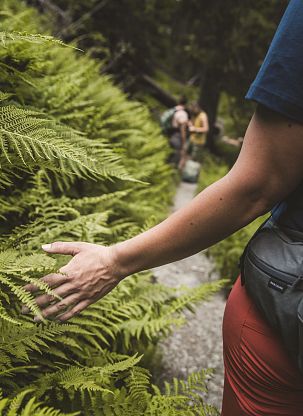 ©miamariaknoll_2021_saalbach_womenhike-4337