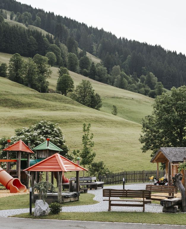 Spielspaß für die ganze Familie – Der Spielplatz im Thurnerhof, Saalbach Hinterglemm