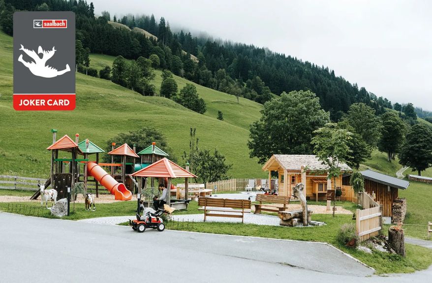 spielspass-fuer-die-ganze-familie-der-spielplatz-im-thurnerhof-saalbach-hinterglemm-2-12-1-2
