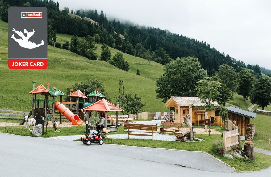 spielspass-fuer-die-ganze-familie-der-spielplatz-im-thurnerhof-saalbach-hinterglemm-2-12