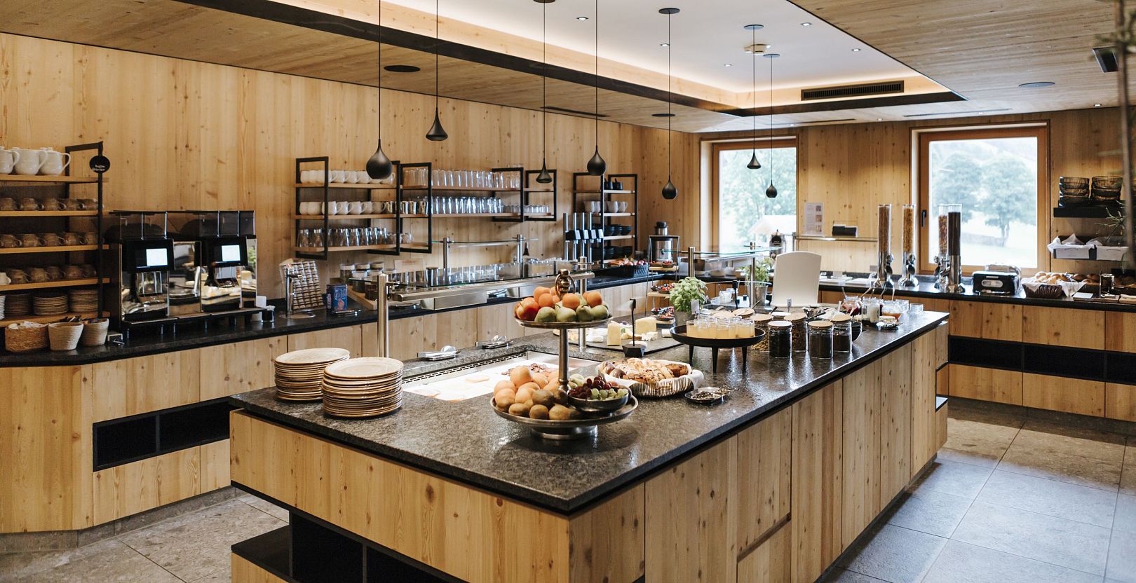 Hotel Thurnerhof Saalbach Kulinarik Nachmittagsjause