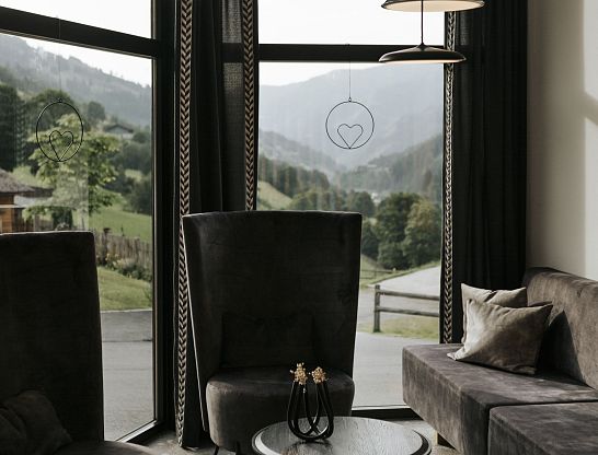 Empfang und Gastfreundschaft im Hotel Thurnerhof – Saalbach Hinterglemm