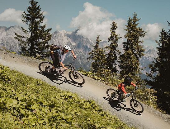 Hotel Thurnerhof – Bikeurlaub mit der Familie im Sommer in Saalbach Hinterglemm Home of Lässig-06