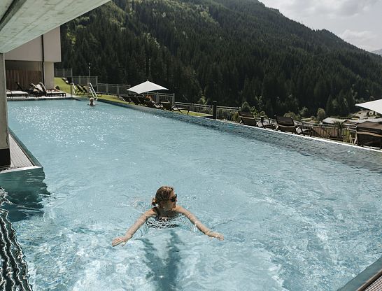Hotel Thurnerhof Saalbach Hotel Pool Infinity Pool