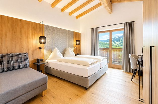 hotel-thurnerhof-saalbach-Zimmer-Doppelzimmer-Natur-Verbindung_1