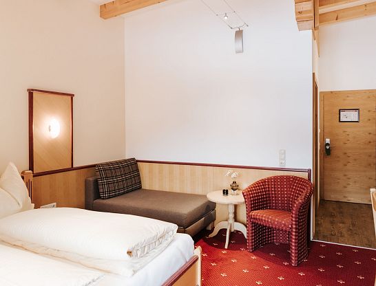 hotel-thurnerhof-saalbach-Zimmer-Doppelzimmer-Thurner-15