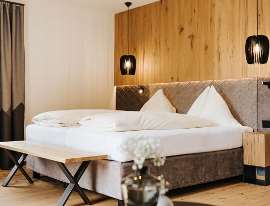 hotel-thurnerhof-saalbach-Zimmer-Familienzimmer-Comfort-09