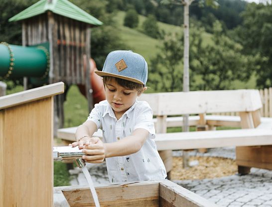 Kinderparadies am Thurnerhof – Spielplatzspaß in Saalbach Hinterglemm