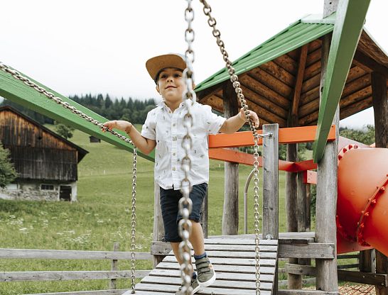 Kinderparadies am Thurnerhof – Spielplatzspaß in Saalbach Hinterglemm