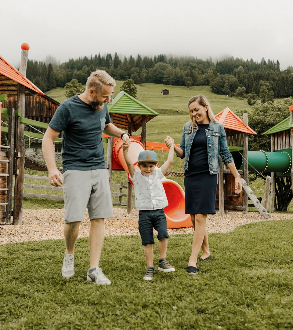 Spielplatz Hotel Thurnerhof – Spielplatz für die ganze Familie in Saalbach Hinterglemm-37