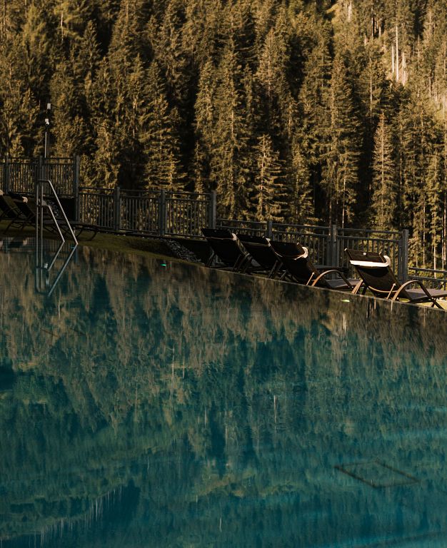 Zwischen goldenen Wäldern &amp; klarer Bergluft zur Ruhe kommen.